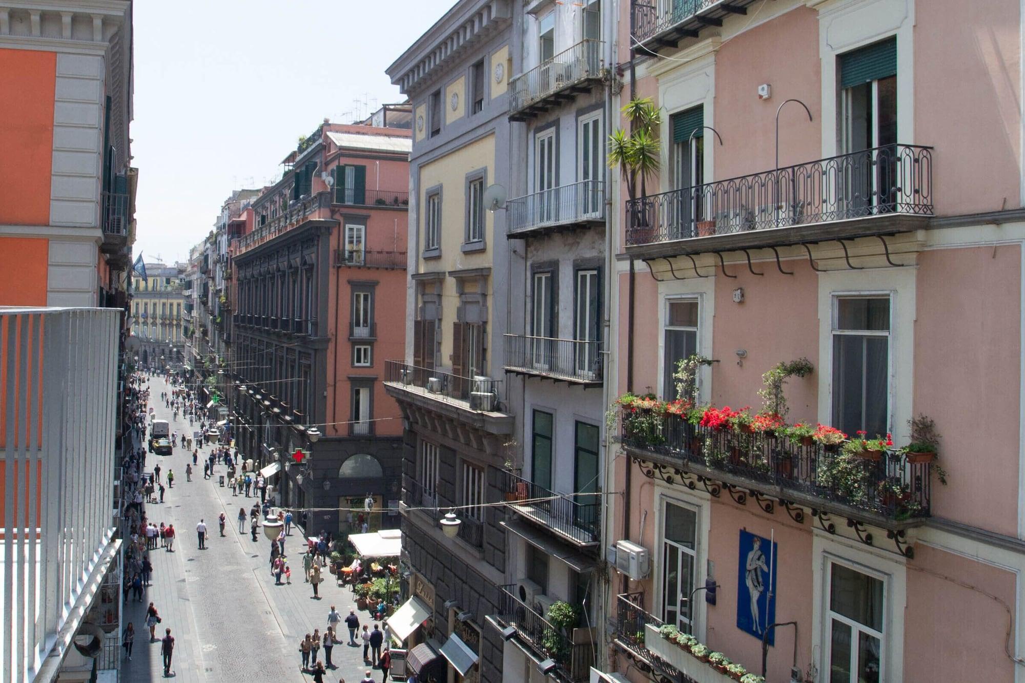 Hotel Santa Brigida Napoli Bagian luar foto