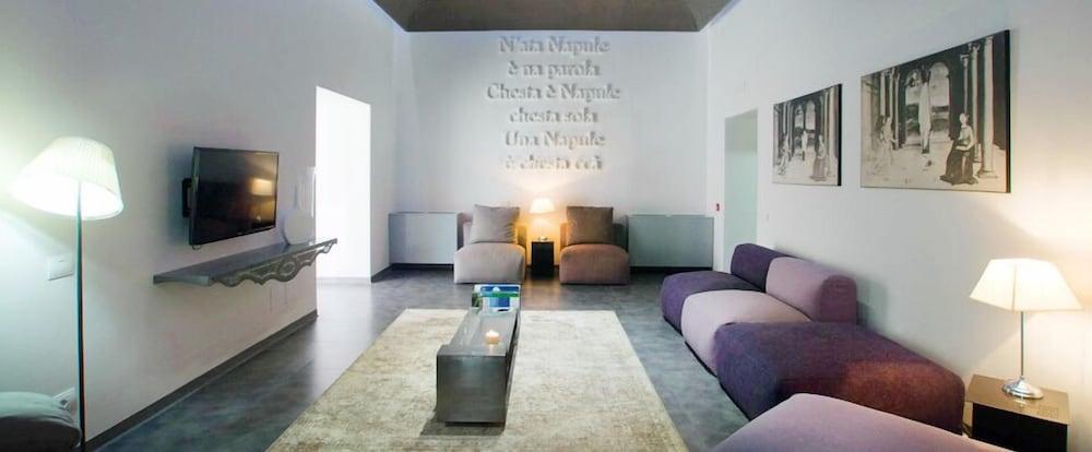 Hotel Santa Brigida Napoli Bagian luar foto